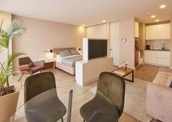 Chic Loft 701 Steps From El Virrey Park By Letoh